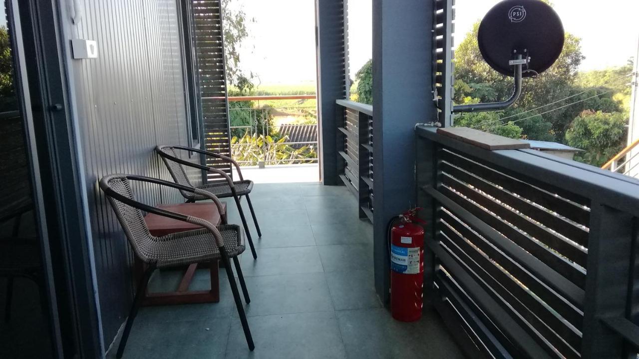 Dream Riverside Mae Sariang Ngoại thất bức ảnh
