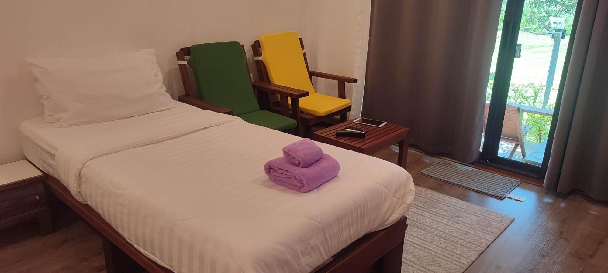 Dream Riverside Mae Sariang Ngoại thất bức ảnh